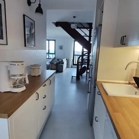 Bonito Duplex Con Vistas Al Mar Comillas