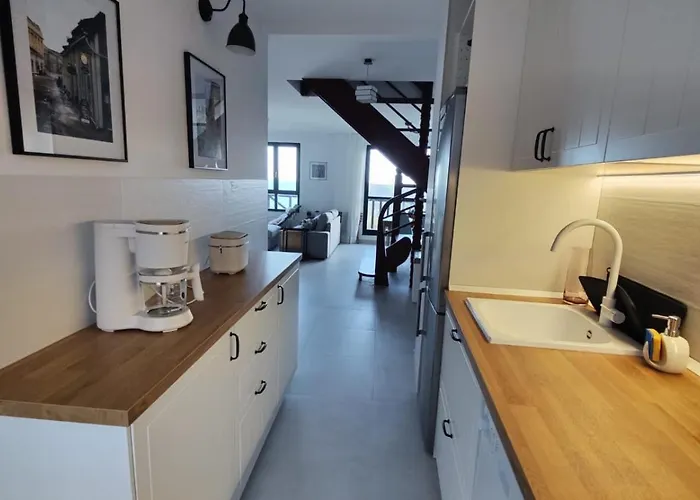 Bonito Duplex Con Vistas Al Mar Comillas